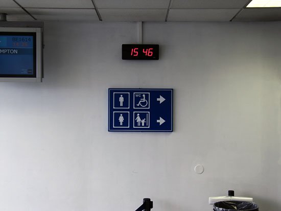 15:46